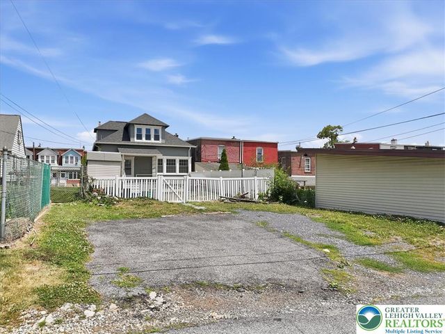 1114 South 10th Street, Allentown City, PA 18103