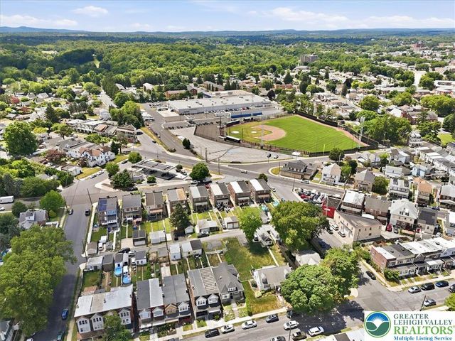 1114 South 10th Street, Allentown City, PA 18103