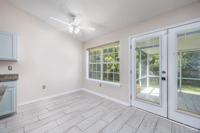 1493 Nantahala Beach Rd, Gulf Breeze, FL 32563