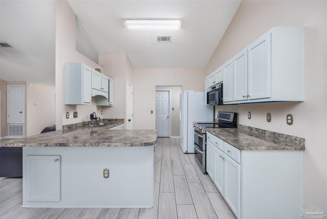 1493 Nantahala Beach Rd, Gulf Breeze, FL 32563