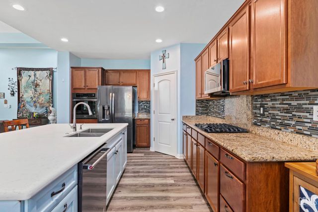 509 Jewel Flower Street, Bakersfield, CA 93314