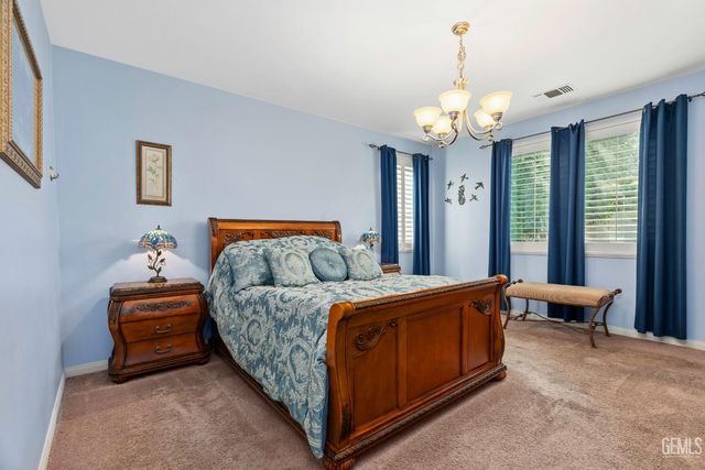 509 Jewel Flower Street, Bakersfield, CA 93314