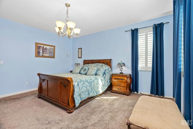 509 Jewel Flower Street, Bakersfield, CA 93314