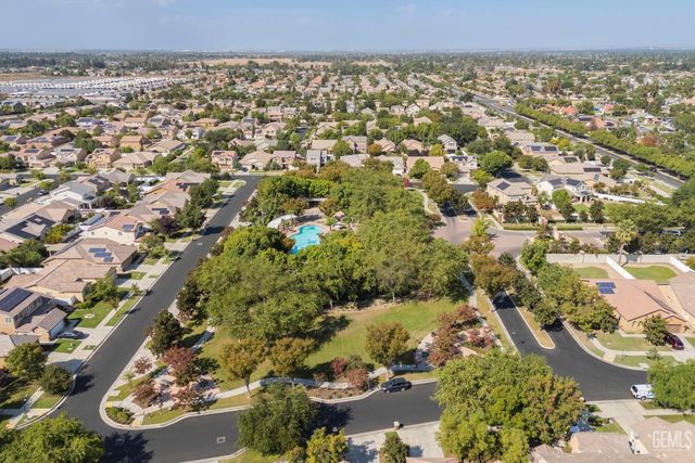 509 Jewel Flower Street, Bakersfield, CA 93314