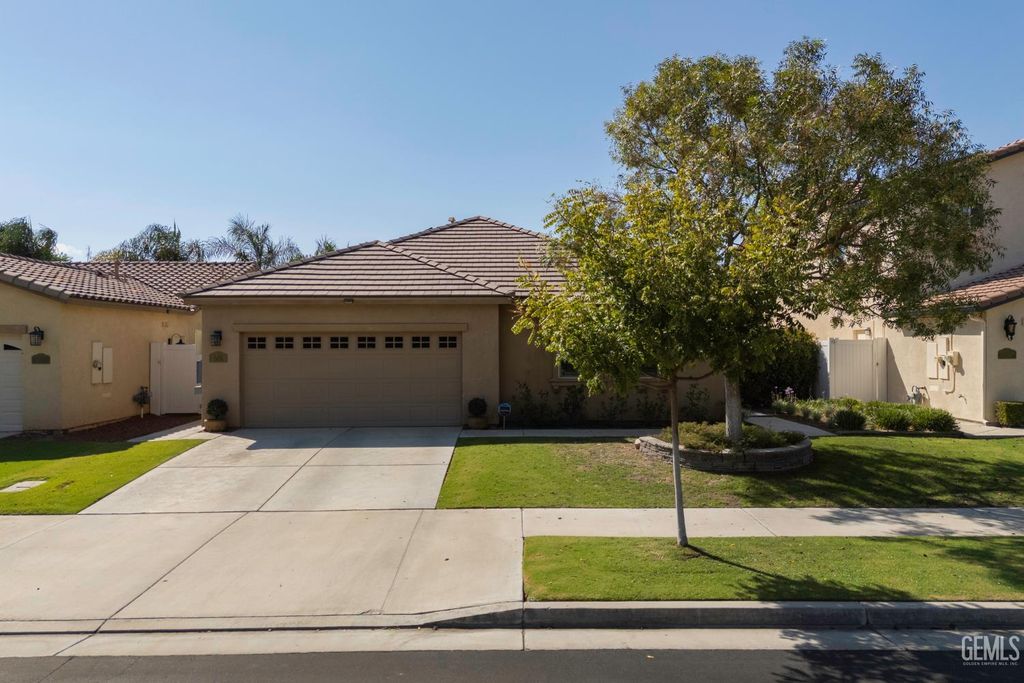 509 Jewel Flower Street, Bakersfield, CA 93314