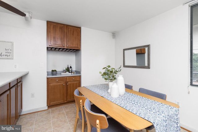 2214 CLOVE TER, Baltimore, MD 21209