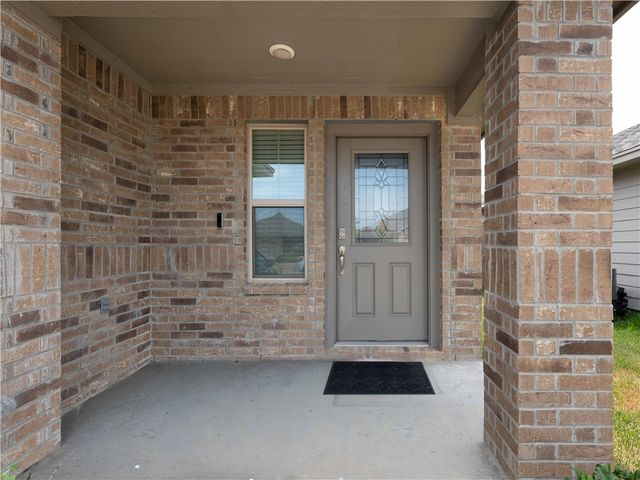 7609 Herd Rider Ln, Corpus Christi, TX 78414