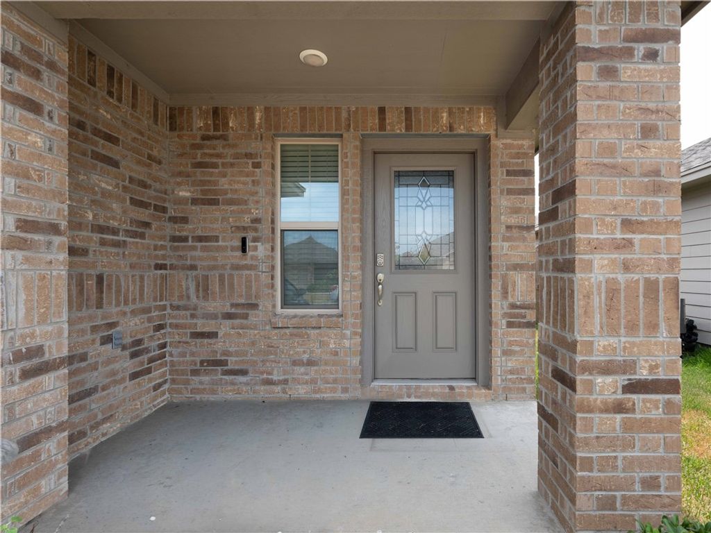 7609 Herd Rider Ln, Corpus Christi, TX 78414 — photo 4