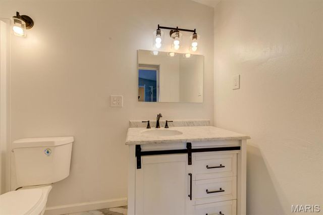 6628 Bitteroot Lane, Berkeley, MO 63134