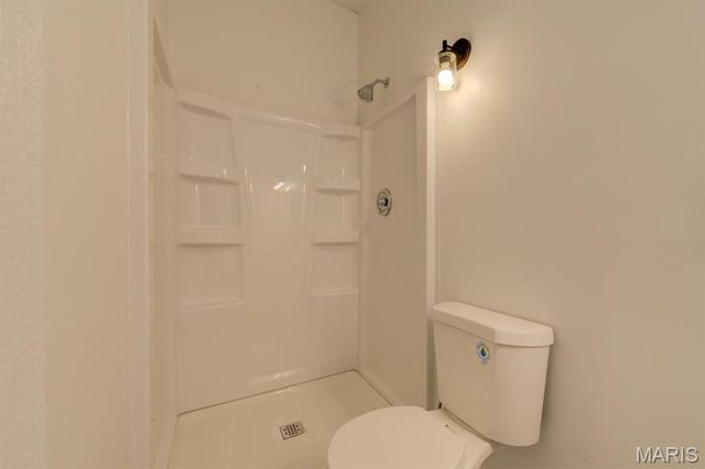 6628 Bitteroot Lane, Berkeley, MO 63134