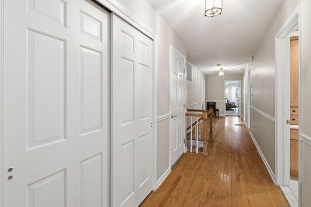 4053 WEDGEWOOD RD, Allentown, PA 18104