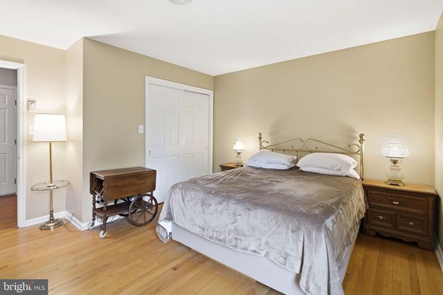 4053 WEDGEWOOD RD, Allentown, PA 18104