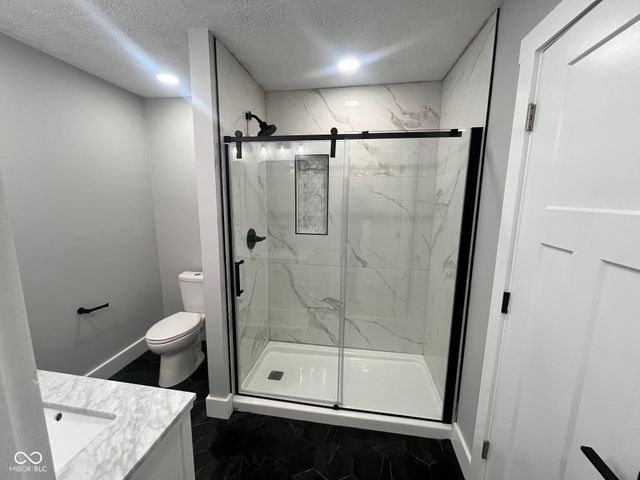 5646 Paradise Drive, Martinsville, IN 46151