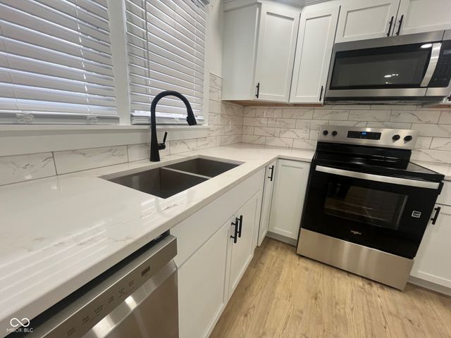 5646 Paradise Drive, Martinsville, IN 46151