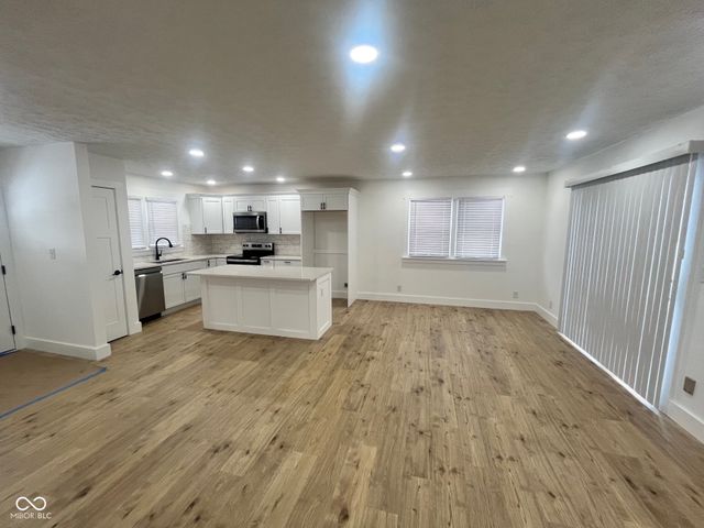 5646 Paradise Drive, Martinsville, IN 46151