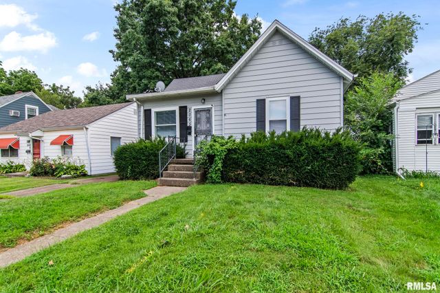 2065 N 8TH Street, Springfield, IL 62702