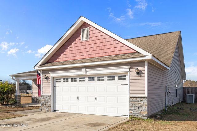 212 Mccain Street, Beulaville, NC 28518