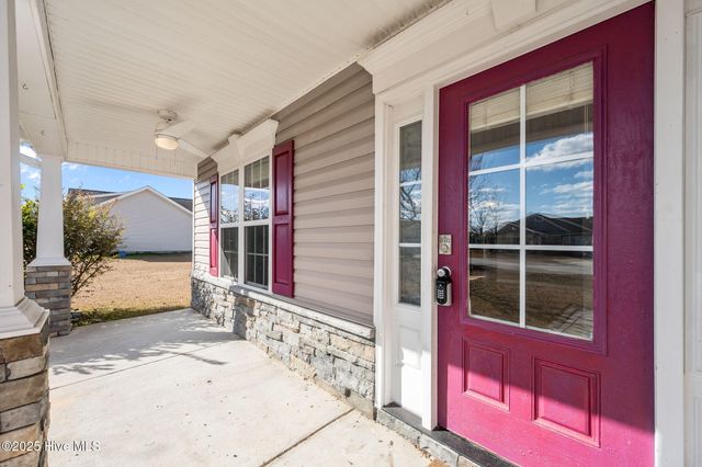 212 Mccain Street, Beulaville, NC 28518