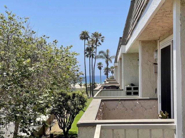 396 E Surfside Drive, Port Hueneme, CA 93041