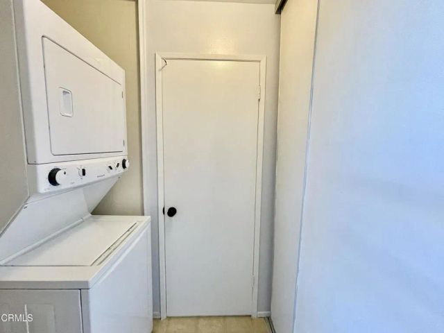 396 E Surfside Drive, Port Hueneme, CA 93041