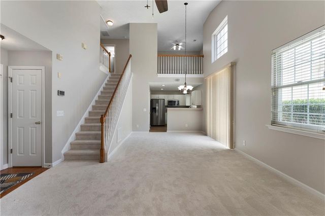 621 W Oaks Drive, Woodstock, GA 30188