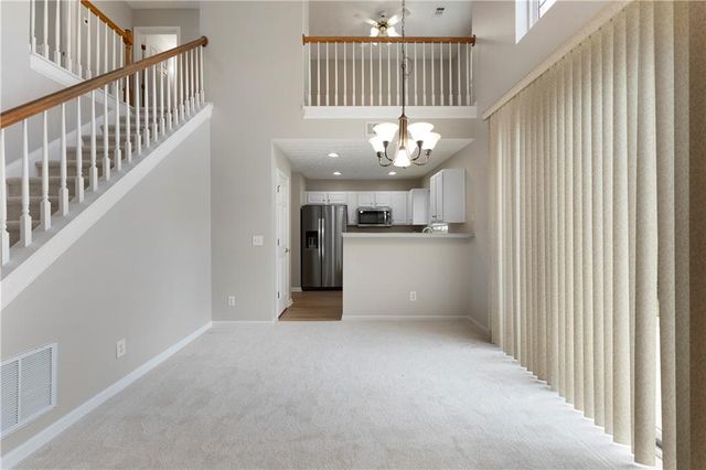621 W Oaks Drive, Woodstock, GA 30188