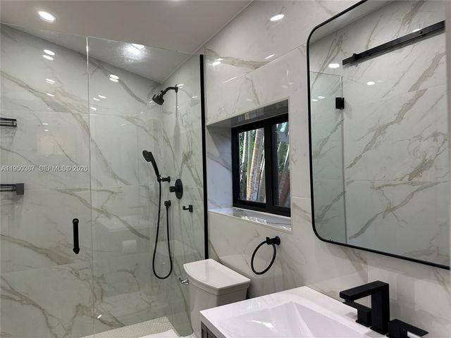 1415 Mayo St, Hollywood, FL 33020