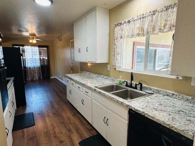 737 Saint Ann Drive, Salinas, CA 93901