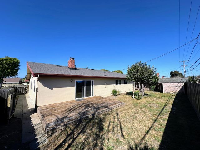 737 Saint Ann Drive, Salinas, CA 93901