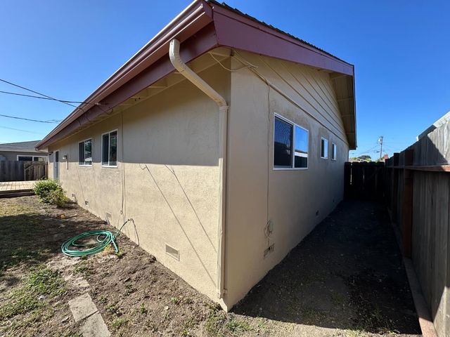 737 Saint Ann Drive, Salinas, CA 93901