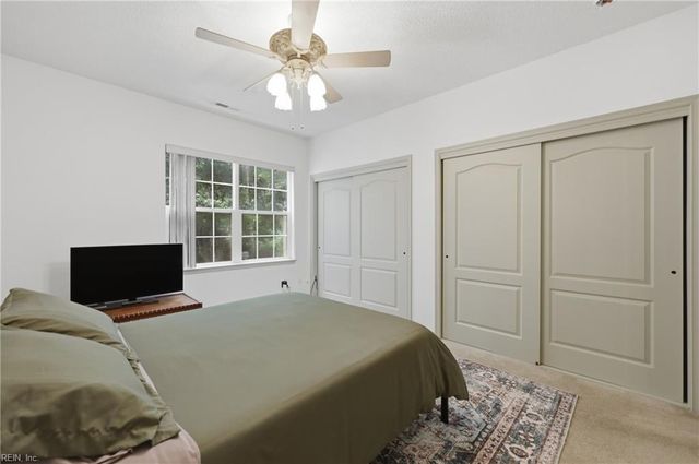 2002 Sawgrass LN, Portsmouth, VA 23703