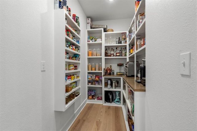 32258 W 165th Street, Gardner, KS 66030