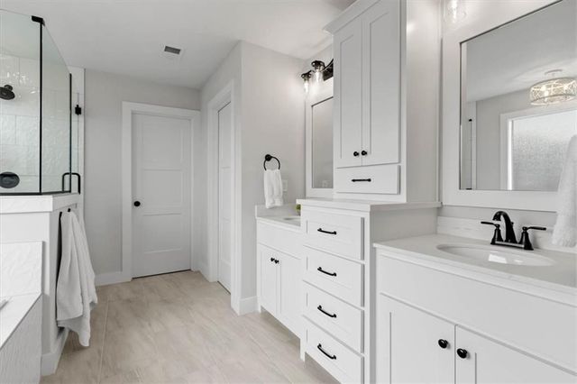 32258 W 165th Street, Gardner, KS 66030