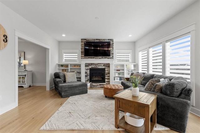 32258 W 165th Street, Gardner, KS 66030