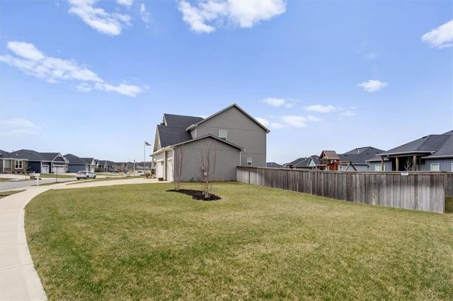 32258 W 165th Street, Gardner, KS 66030
