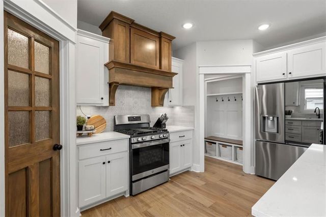 32258 W 165th Street, Gardner, KS 66030