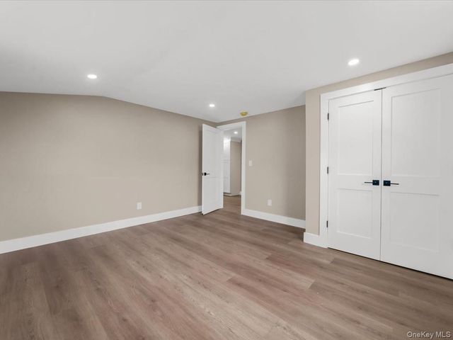 27 Old Farmingdale Road, West Babylon, NY 11704
