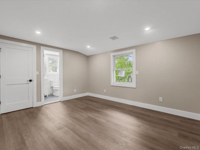 27 Old Farmingdale Road, West Babylon, NY 11704