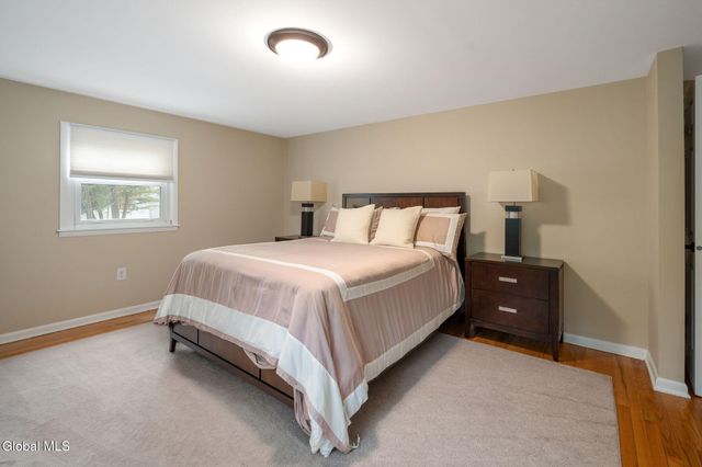 2505 Whamer Lane, Niskayuna, NY 12309