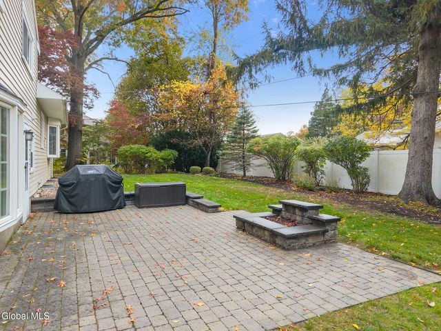 2505 Whamer Lane, Niskayuna, NY 12309