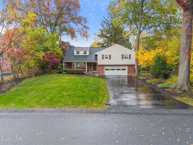 2505 Whamer Lane, Niskayuna, NY 12309