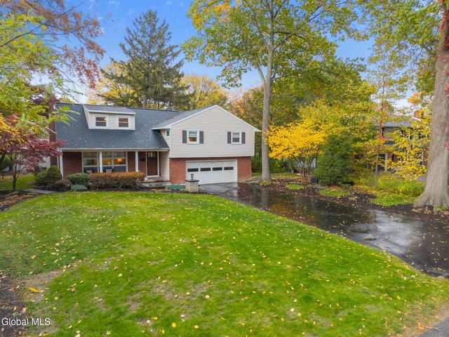 2505 Whamer Lane, Niskayuna, NY 12309