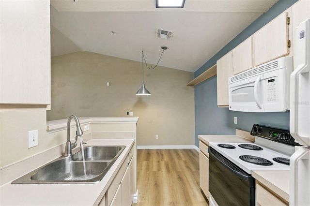 4316 S KIRKMAN ROAD 1614, Orlando, FL 32811