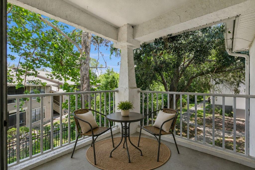 Image 11 of property listing at 4316 S KIRKMAN ROAD 1614, Orlando, FL 32811