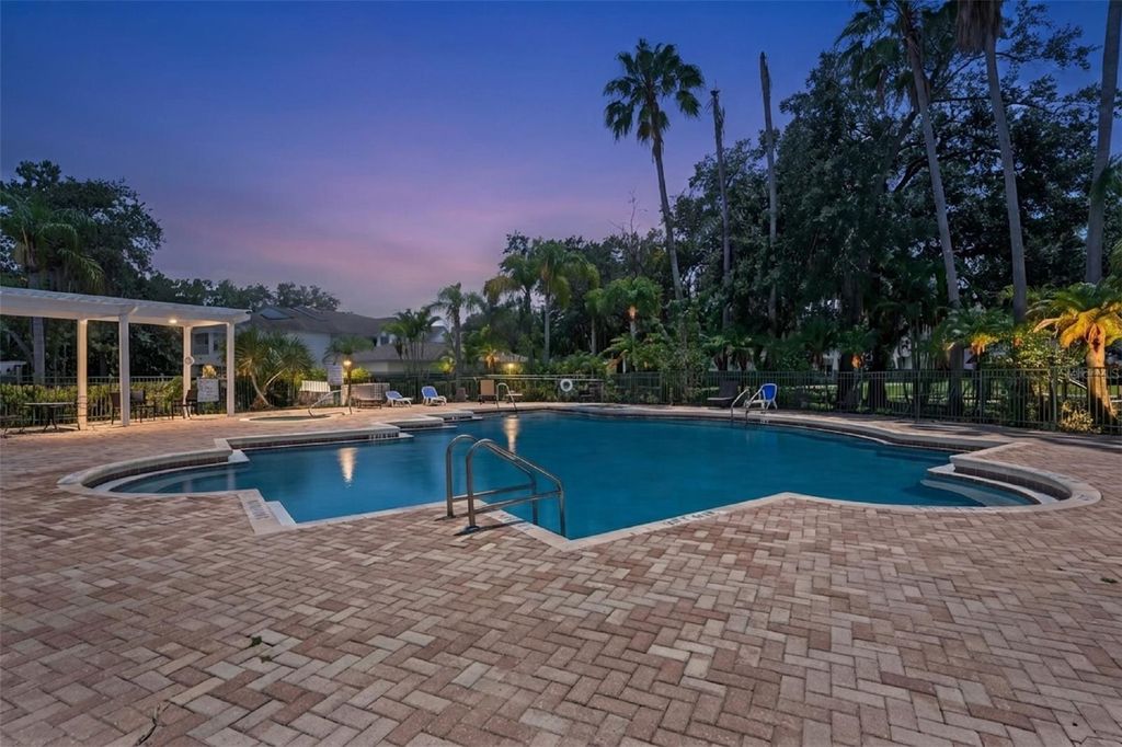 Image 39 of property listing at 4316 S KIRKMAN ROAD 1614, Orlando, FL 32811