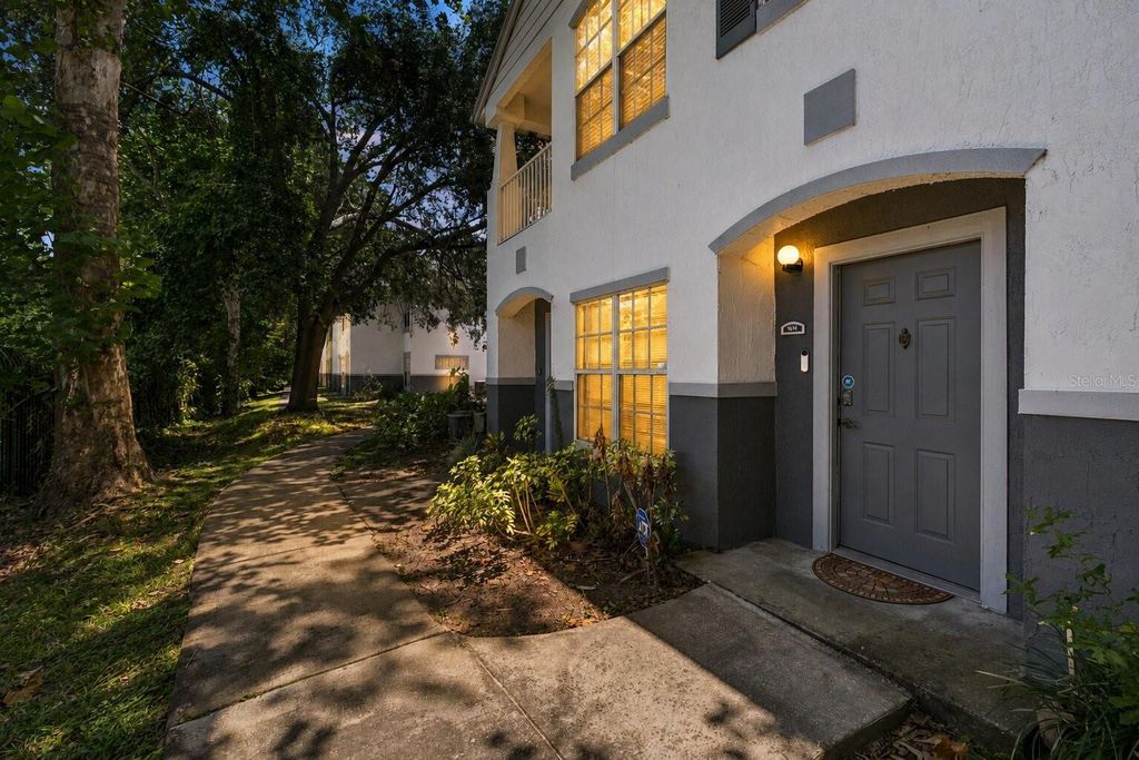 Image 40 of property listing at 4316 S KIRKMAN ROAD 1614, Orlando, FL 32811