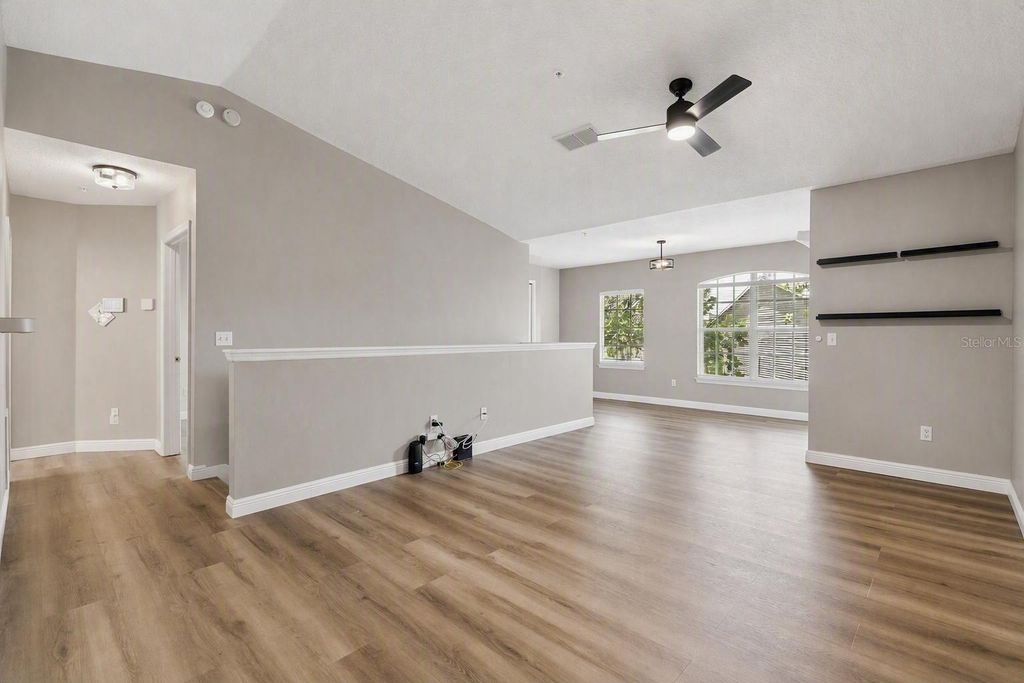 Image 7 of property listing at 4316 S KIRKMAN ROAD 1614, Orlando, FL 32811