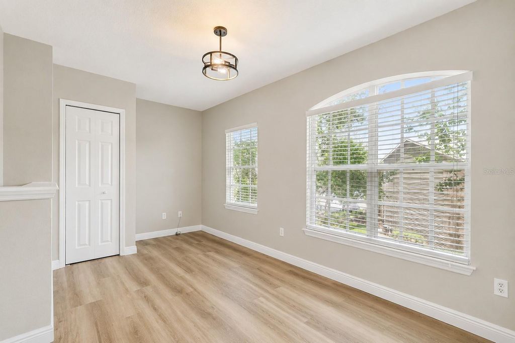 Image 9 of property listing at 4316 S KIRKMAN ROAD 1614, Orlando, FL 32811