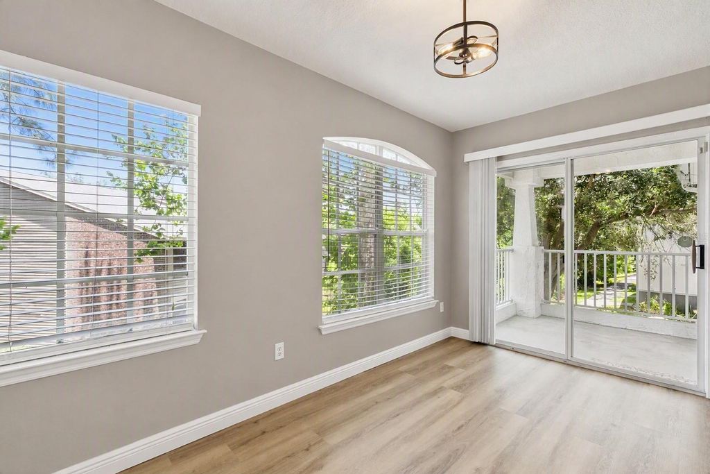 Image 10 of property listing at 4316 S KIRKMAN ROAD 1614, Orlando, FL 32811