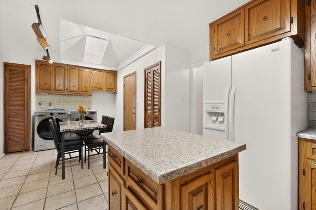 1304 Indiana Street NE, Albuquerque, NM 87110